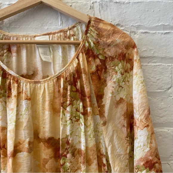 H&M || Airy Hydrangea Floral Mini Dress Medium - Picture 5 of 10